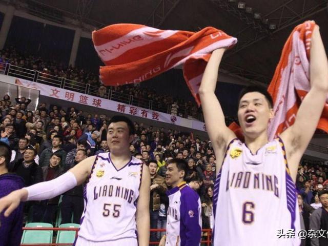 NBA夏季联赛是怎么回事跟常规赛有些什么区别